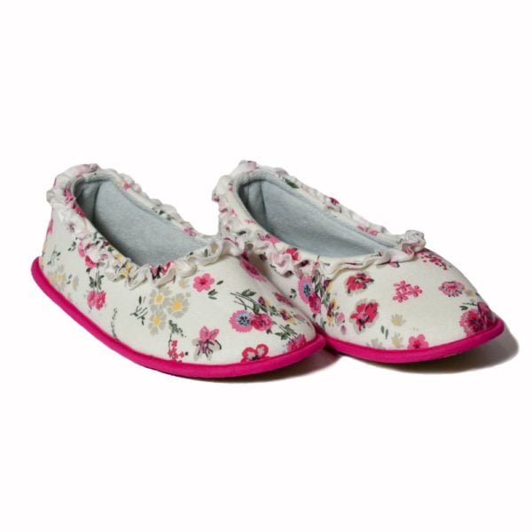 Pantufla niño algodón con volados Art 1100 B